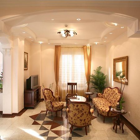 Garni Hotel Andjelika Kragujevac Exterior foto
