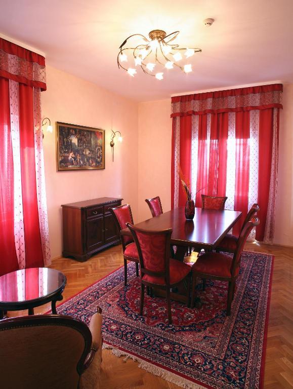 Garni Hotel Andjelika Kragujevac Exterior foto
