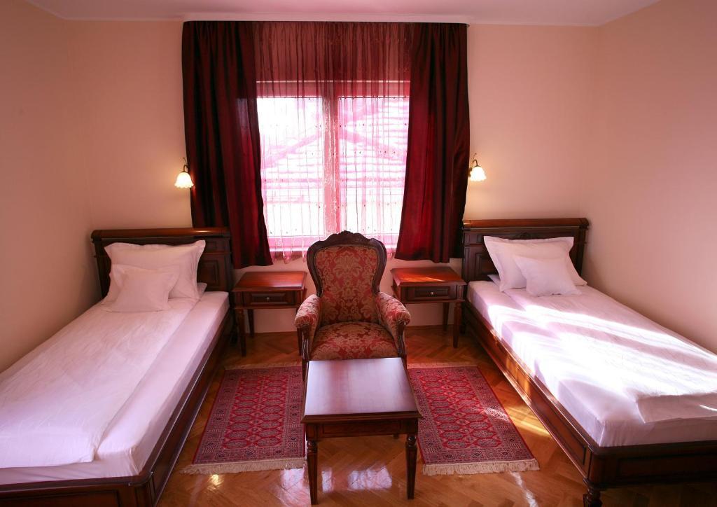 Garni Hotel Andjelika Kragujevac Exterior foto